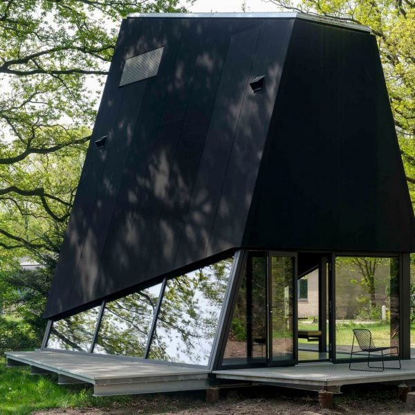 hero stay under the radar retreat sander van schaik dezeen 2364 col 0