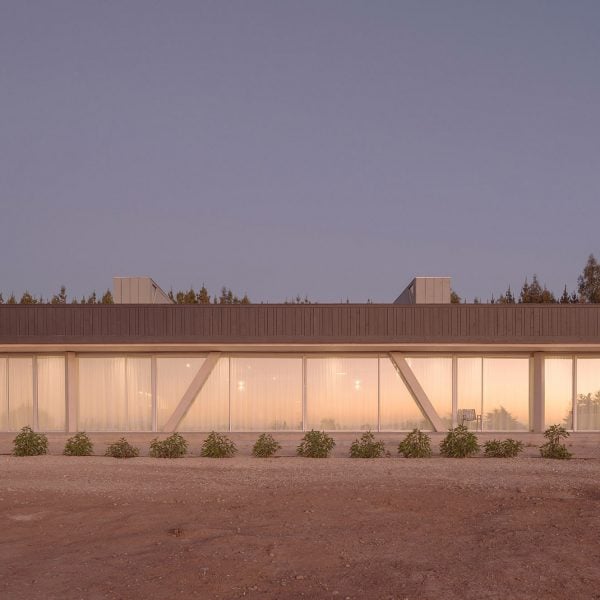 dreal house chile emergentes architectures sarl dezeen 2364 hero