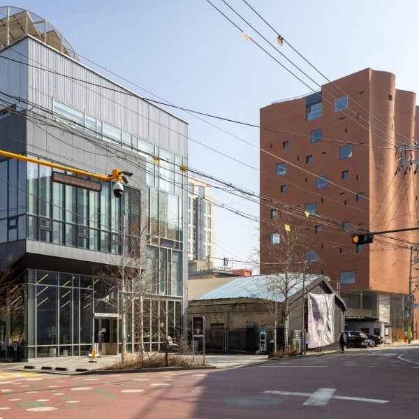 behet bondzio lin architekten bcho architects office seoul hero dezeen 2364 col 0