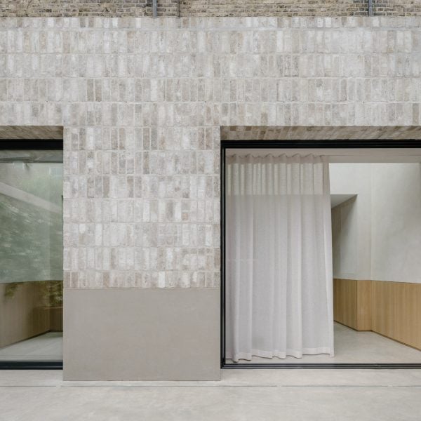 dhaus datum house extension london hero dezeen 2364 col 0