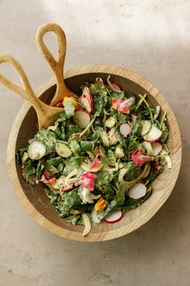 camille styles detox salad2 865x1297