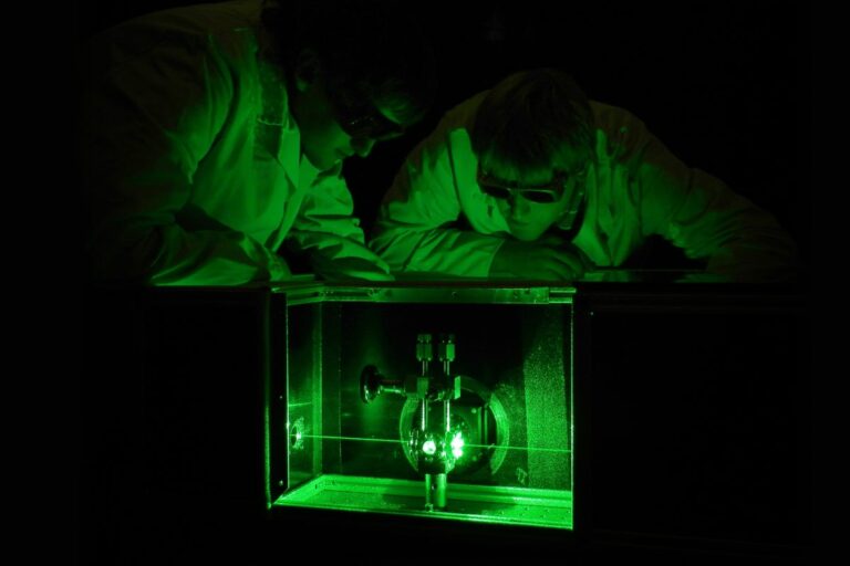 laser raman system katrin experiment