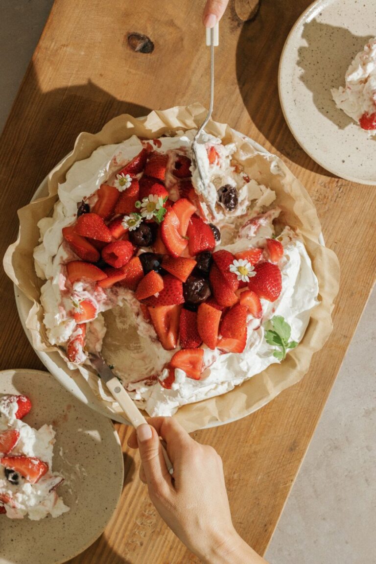 strawberries cream pavlova5 865x1297