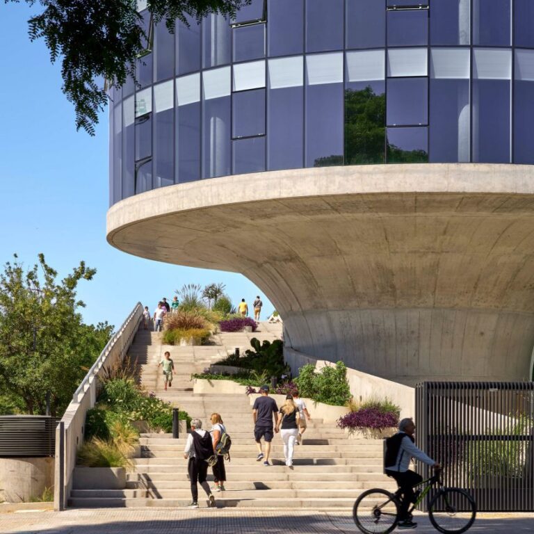 oda argentina parking garage park ola palermo dezeen 2364 sq 852x852
