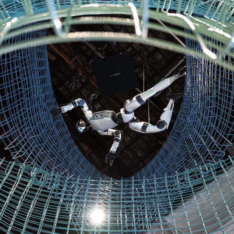 robots carlo ratti exhibition venice architecture biennale dezeen 2364 col 0 852x852